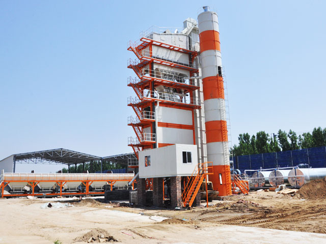 LB3000瀝(li)青攪(jiao)拌站(zhan)