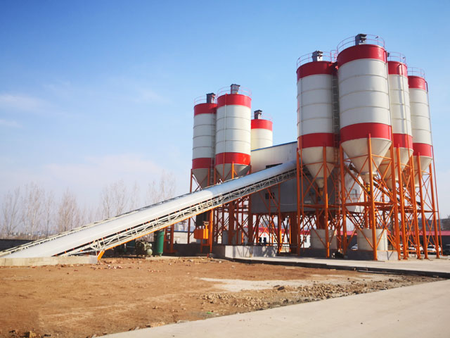 HZS180商品(pin)混凝(ning)土攪(jiao)拌站(zhan)